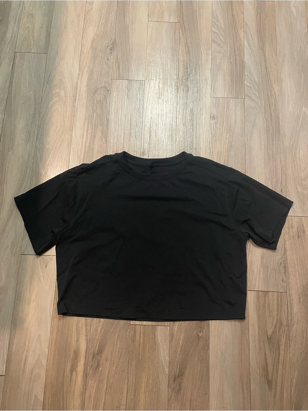 Lululemon T-shirt